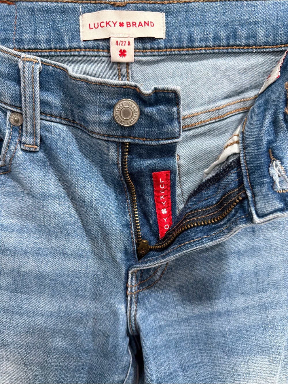 Lucky Brand Women's Light Blue Skinny Jeans